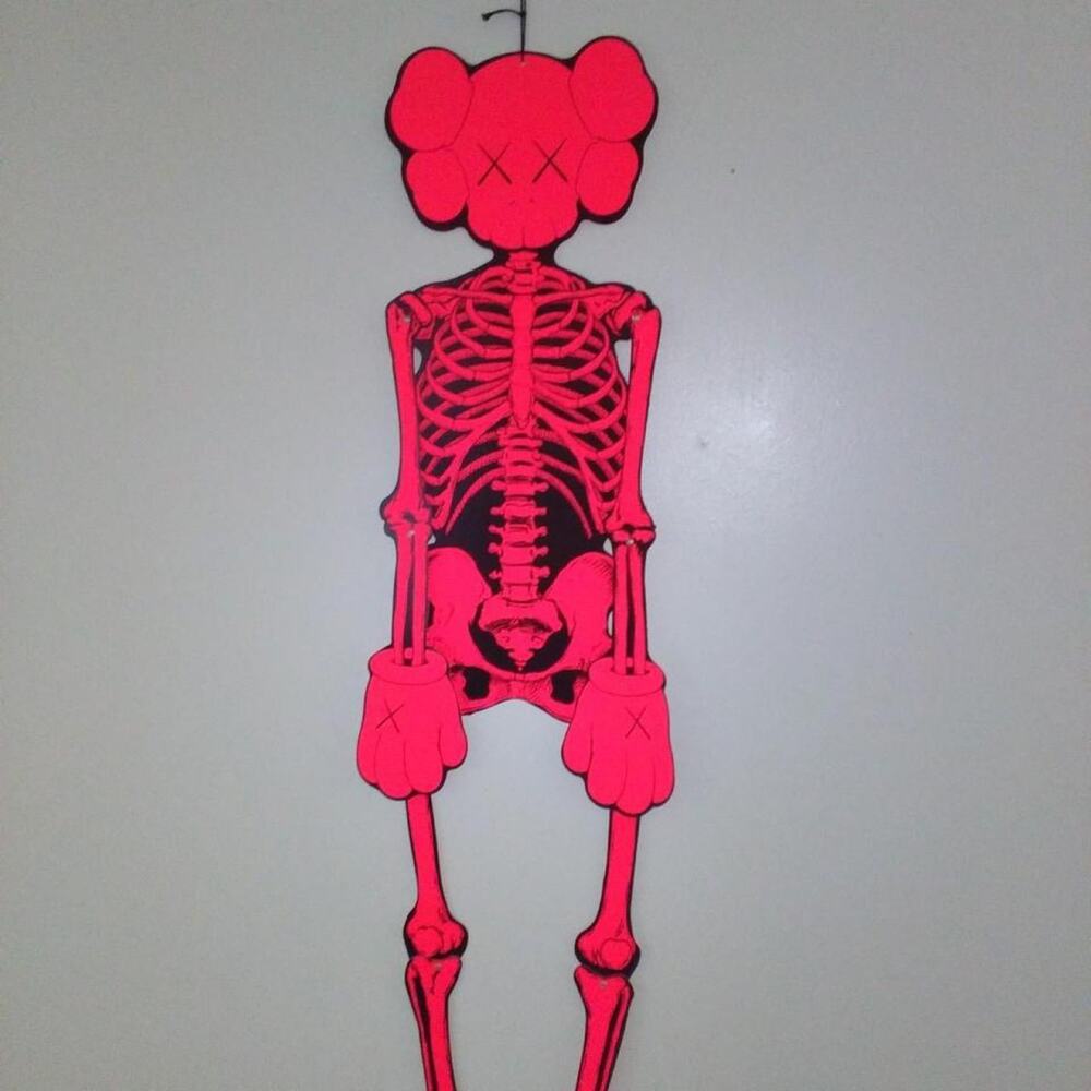 Companion Skeleton  2021  kaws kawsone Ivory board cut out #kaws #kawsone  #bria